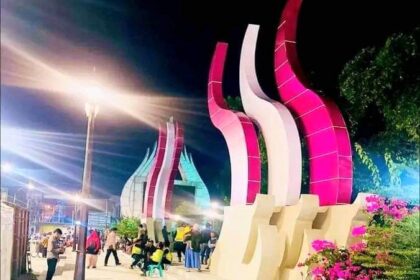 Wajah baru Alun-alun Kabupaten Brebes.